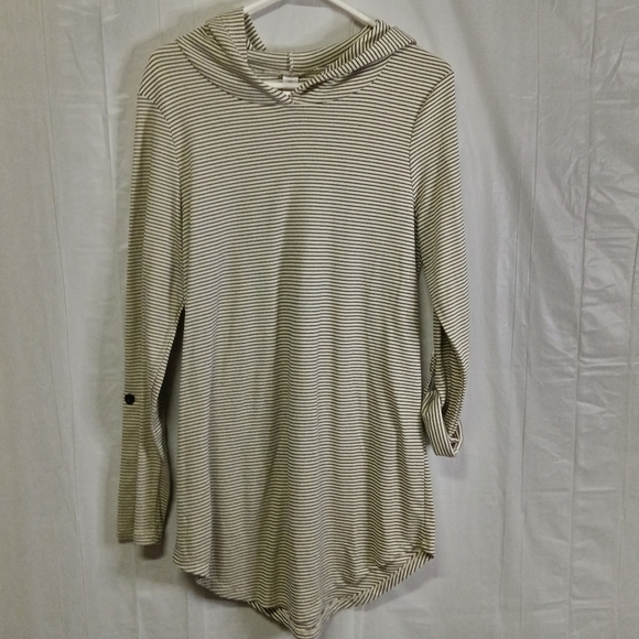 No Boundaries Striped Black and White Knit Pullover Tunic 2XL - Picture 1 of 8